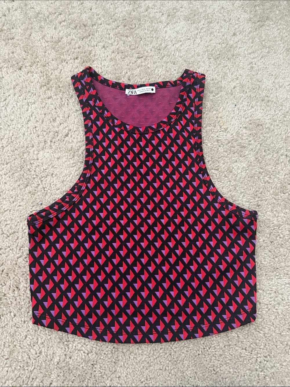 Zara Black and Pink Geometric Crop Tank